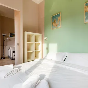 Apartamento Garibaldi District Cosy Studio, Milán